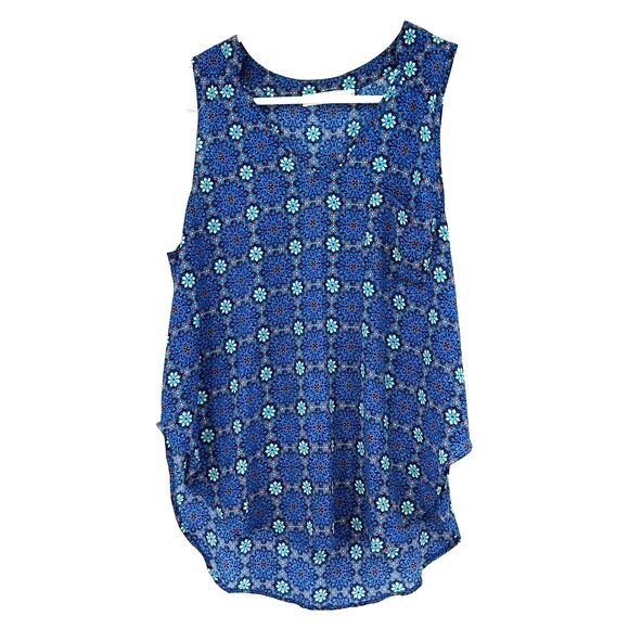 Lush Size Small‎ Blouse Blue Abstract Sleeveless Tank Lightweight Loose High Low - Picture 1 of 3